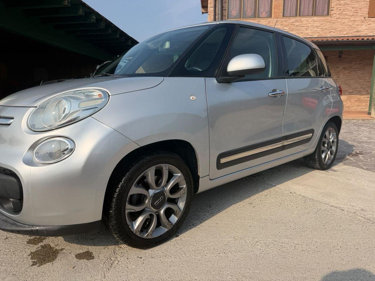 Fiat 500L 2013 — vehicle for AFU Ukraine