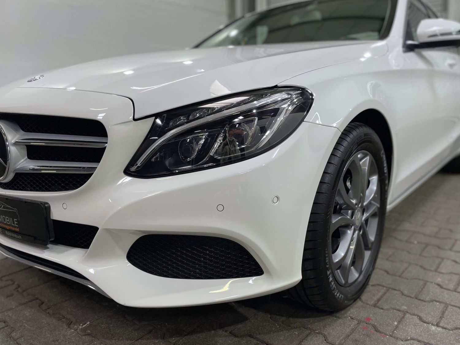 Fahrzeugabbildung Mercedes-Benz C 180 CGI Avantgarde #LED#Distr.#Kamera