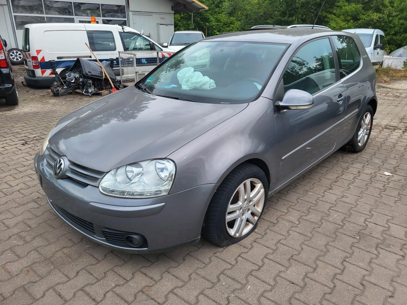 Volkswagen Golf V Lim. Tour