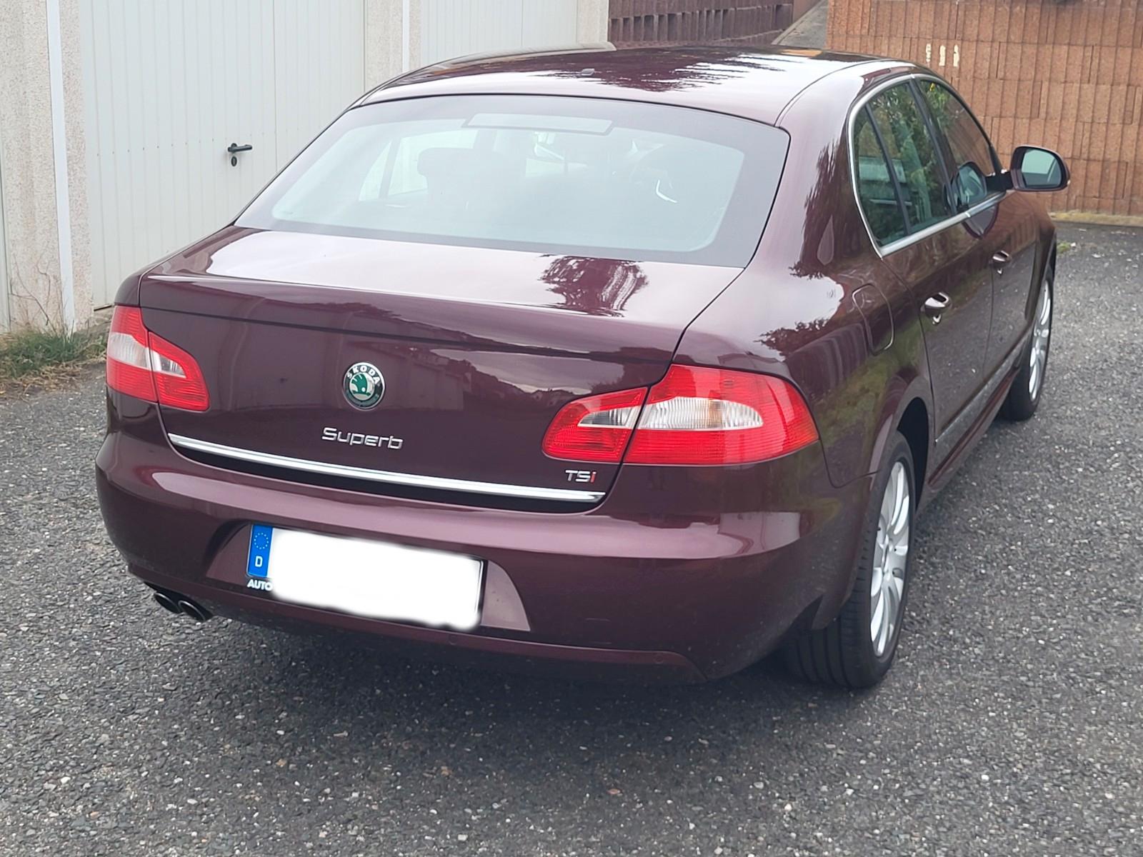 Skoda Superb 1.8 TSI Elegance, 60.000 km, Garagenwagen