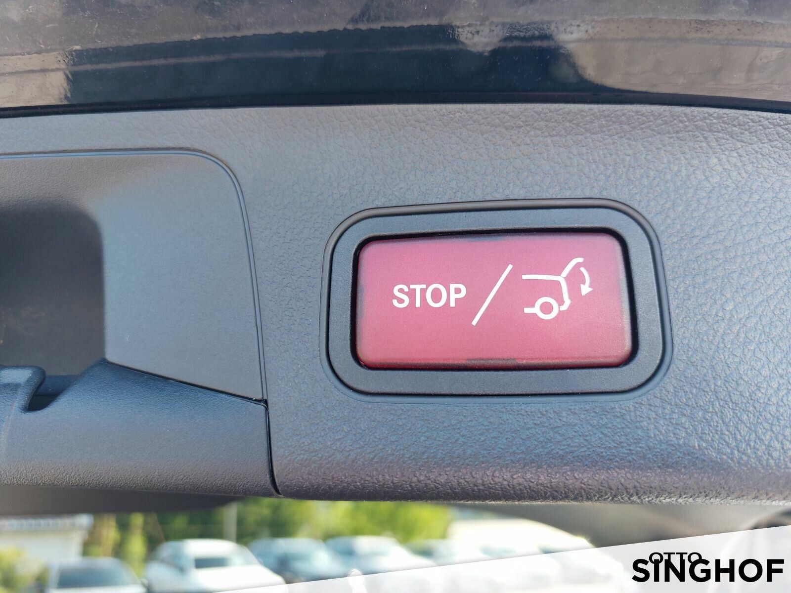 Fahrzeugabbildung Mercedes-Benz GLA 200 AMG +AHK+Rü Kam+LED+TOTW+elekt.Hecktüre