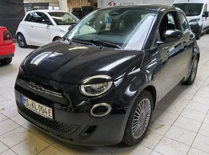 Fiat 500e Basis 42kWh KLIMA CARPLAY 16"LM SPURHALTEAS