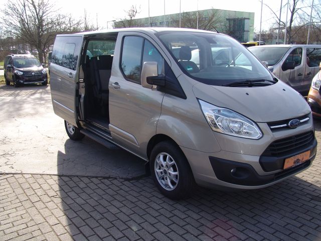 Ford Tourneo Custom Titanium L1 -8Sit/wenig KM