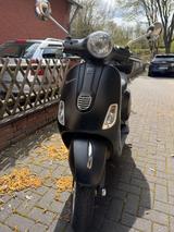 Vespa LX125- Top Zustand - nur 6.000 km -TÜV bis 04/27 - Offers