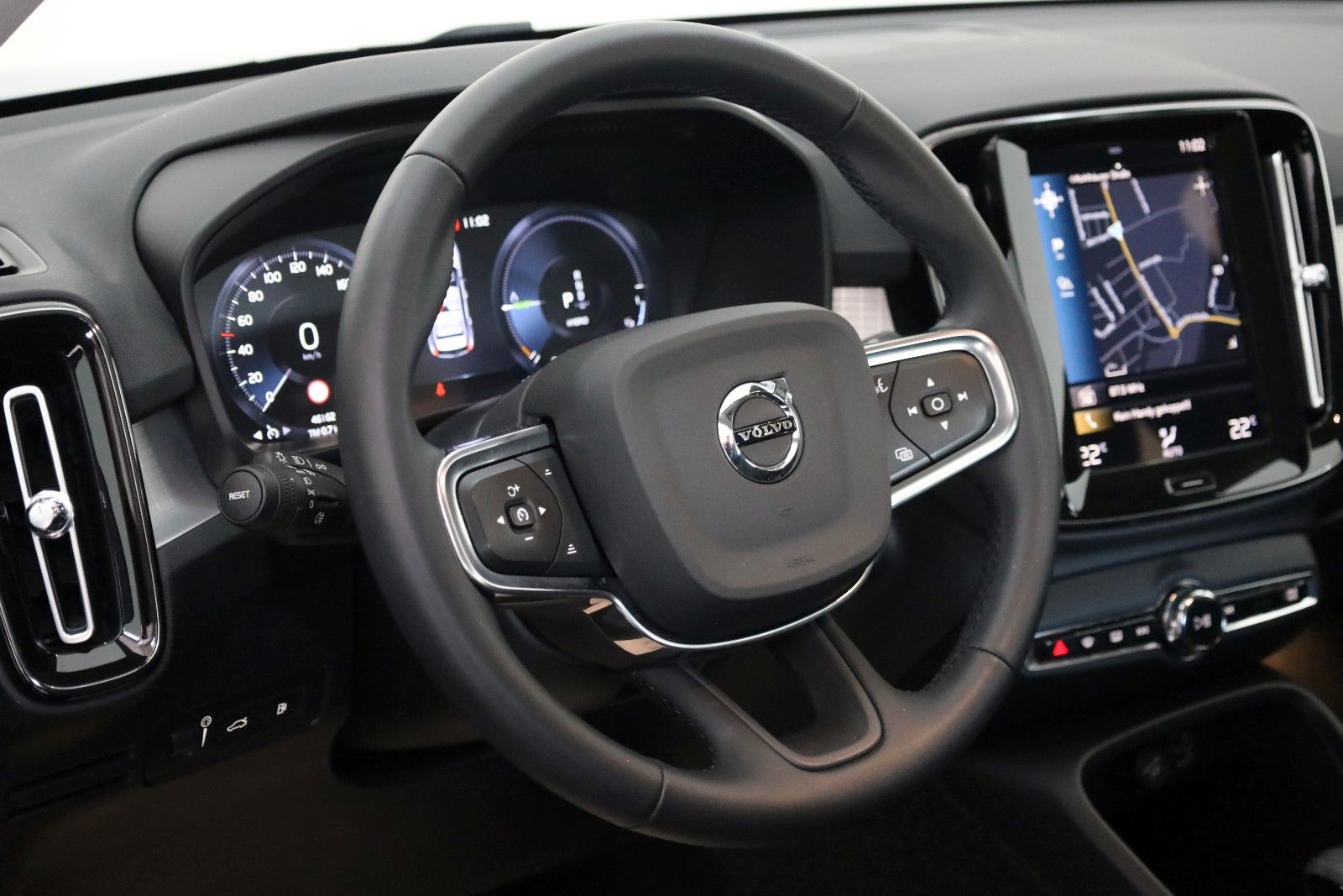 Fahrzeugabbildung Volvo XC40 Inscription Expression, Navi,LED,Kamera,AHK