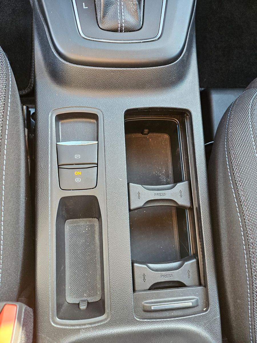 Fahrzeugabbildung Ford Focus Turnier Active X