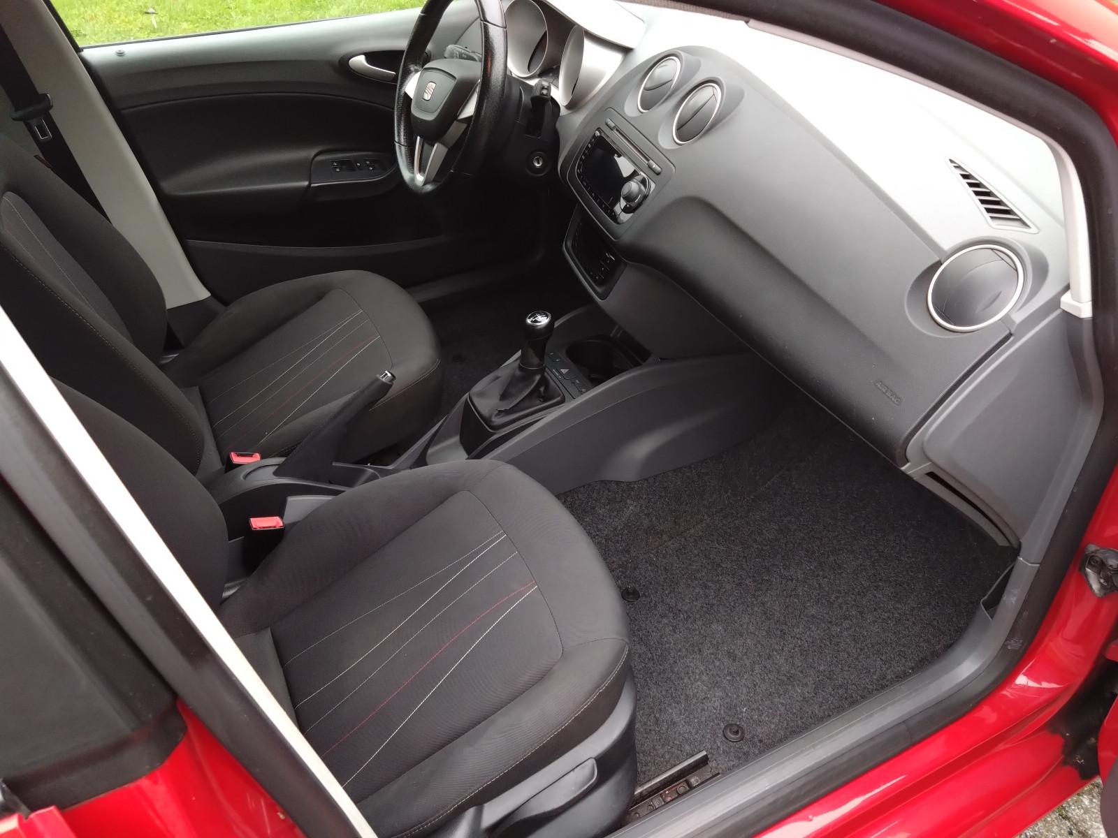 Seat Ibiza 2011 — engine 1.390 cm³, 86 HP (63kW)