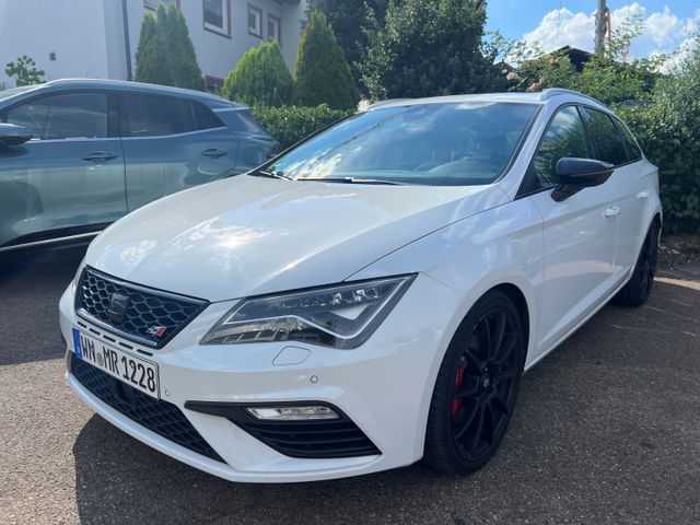 SEAT Leon ST Cupra 300 AD Panorama Navi Digitales Coc