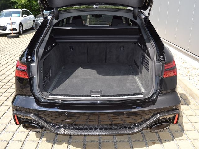 RS6 Avant 4.0 TFSI VOLL/DYNAMIK-PLUS/KERAMIK/AHK