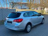 Opel Astra J Lim. 5-trg. Fun / Klima /TÜV HU NEU - Opel Astra: F