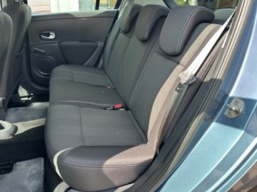 Bild 16 Renault Clio III Edition Dynamique