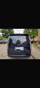 Hyundai STARIA 2.2 CRDi Signature 7-Sitzer Auto 4WD ... - Hyundai STARIA von privat