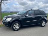 Mercedes-Benz ML 280 CDI 4MATIC - - Mercedes-Benz ML 280 mit Diesel-Antrieb