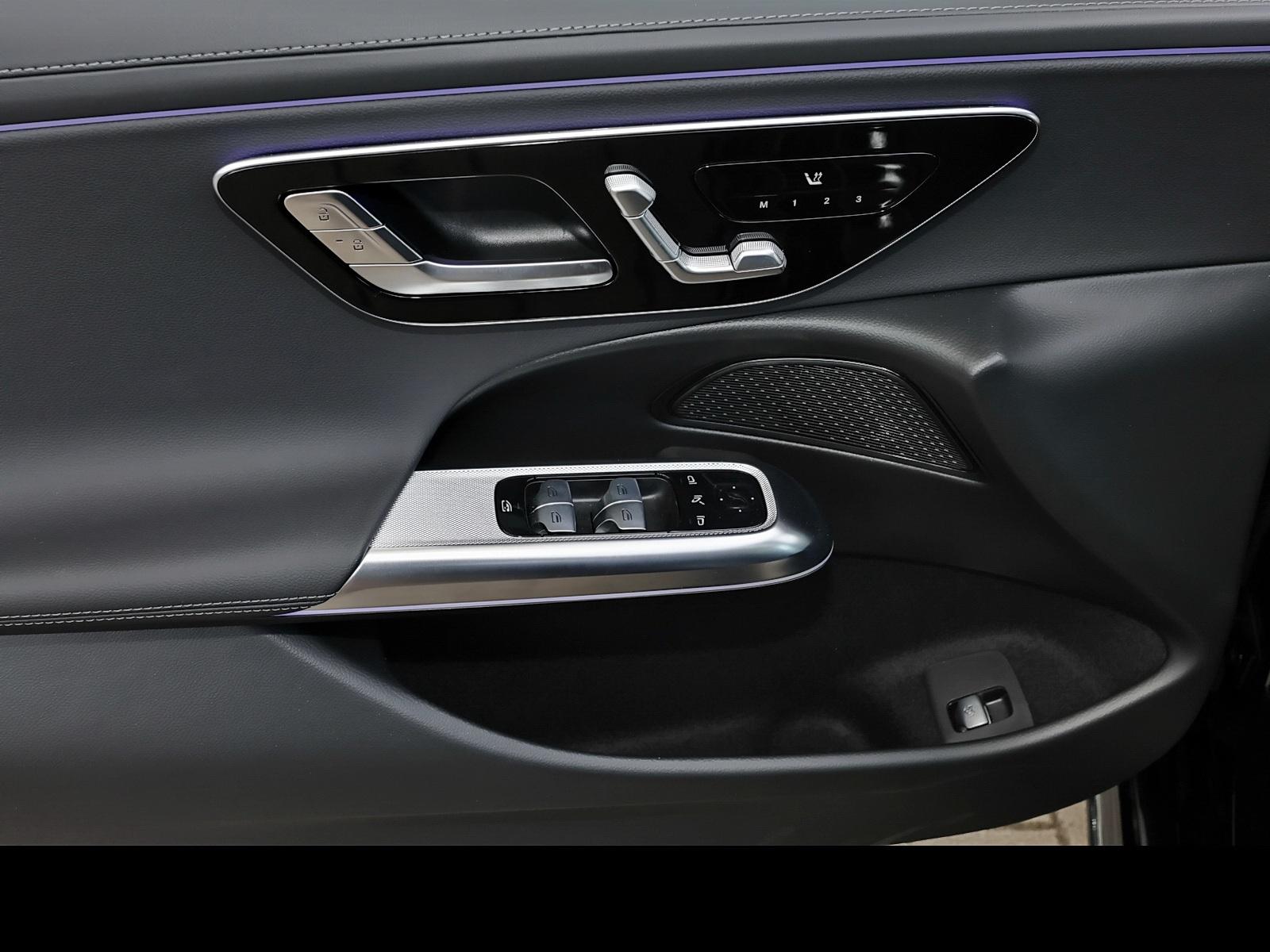 Mercedes-Benz E 220 d 4M AMG MBUX+DIG-LED+360°+AHK+Pano+Distro