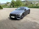 Mercedes-Benz E220d CA  Coupe - Mercedes-Benz 220: 220e