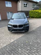 BMW X1 s Drive 118i erst 24000 Kilometern - BMW: E24