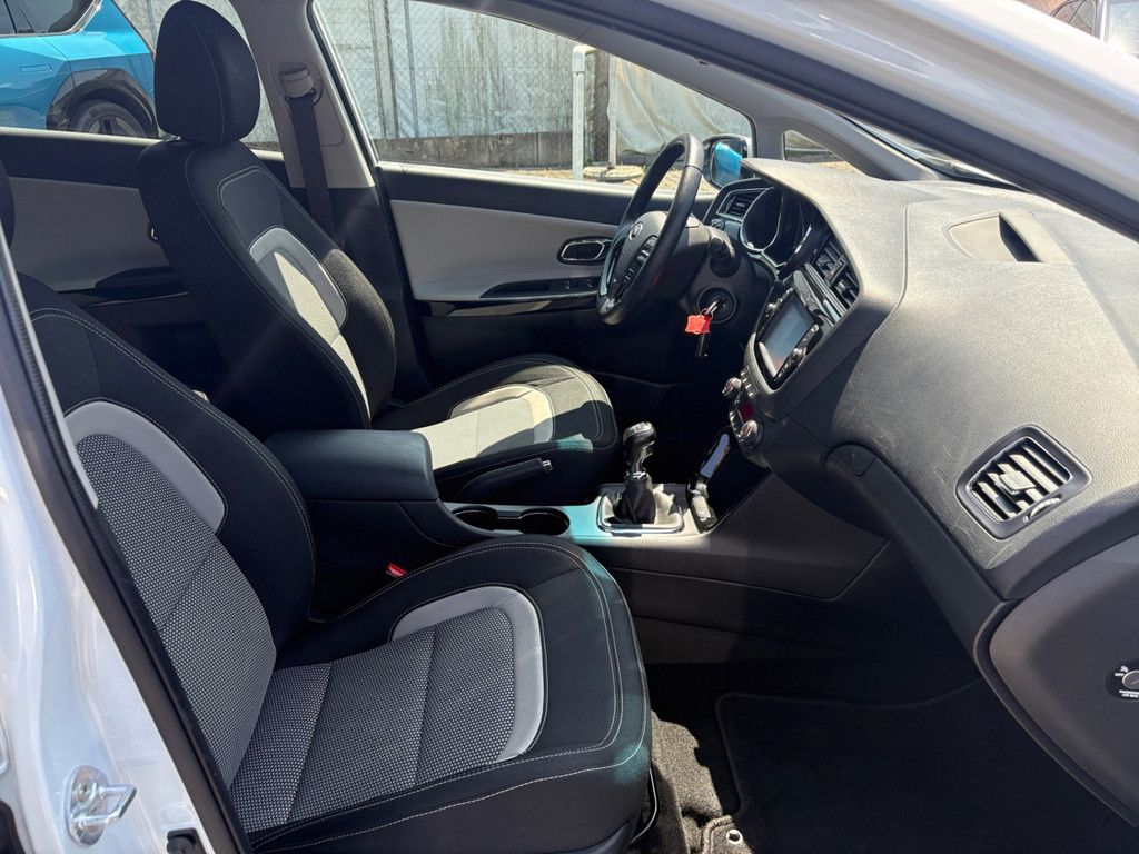 Fahrzeugabbildung Kia CEED GDI 1.6 Sportswagon