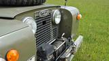 Land Rover Serie II - Land Rover Serie II mit Benzin-Antrieb