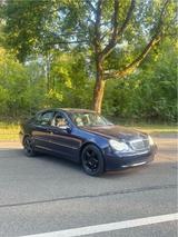 Mercedes-Benz Mercedes C220 CDI Automatik | TÜV bis 05/2028 - gebrauchte Mercedes-Benz C 220 aus dem Jahr 2003