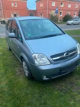 Opel Meriva a 1.8 AHK - Opel Meriva aus 2003: 1.8