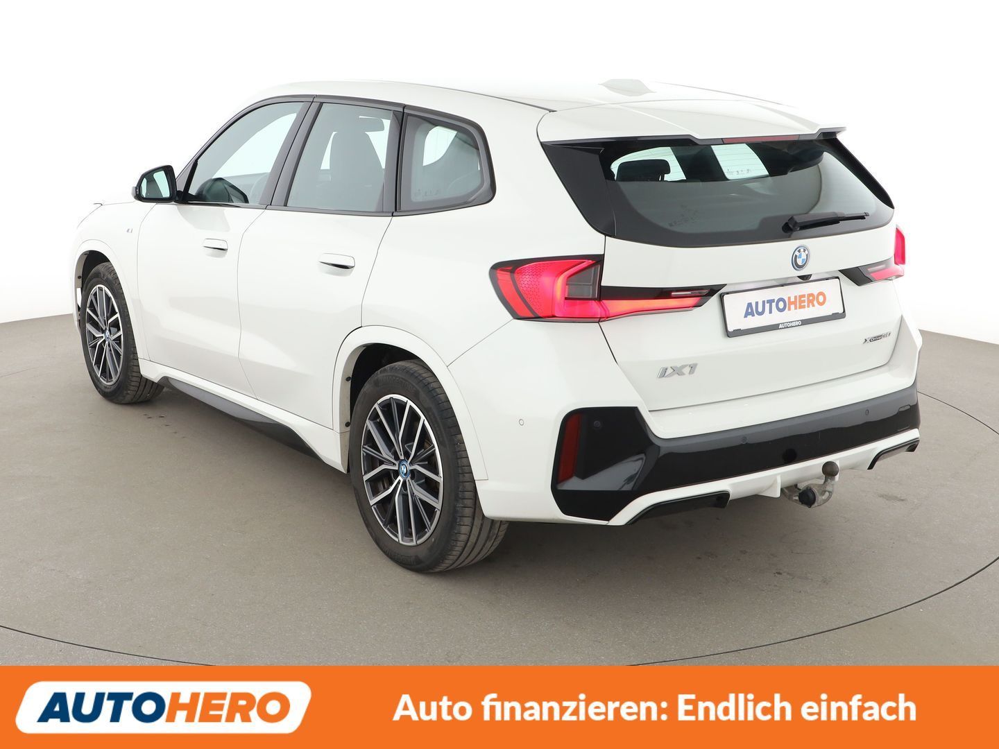 BMW xDrive 30 M Sport Aut. NAVI LED CAM TEMPO ALU foto 4