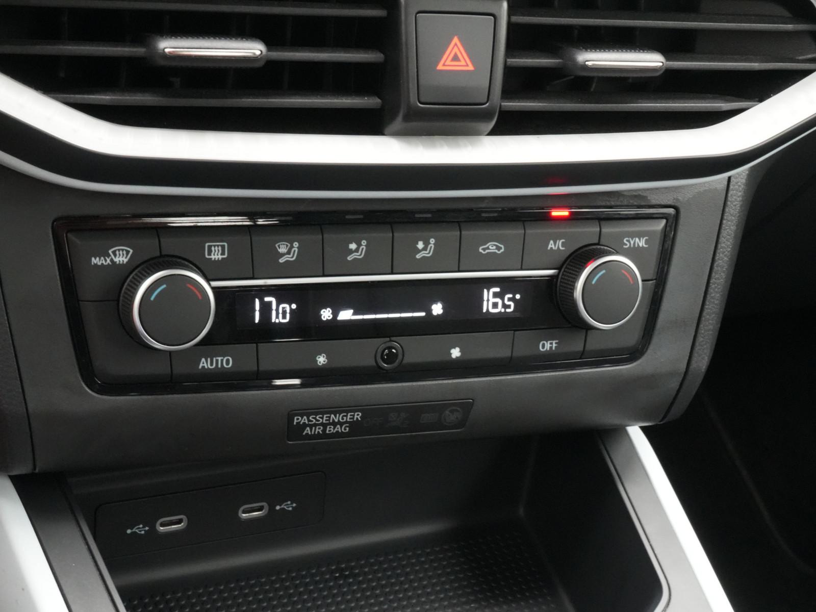 Seat Arona Style Edition DSG VIRT CARPLAY KAM PDC LED