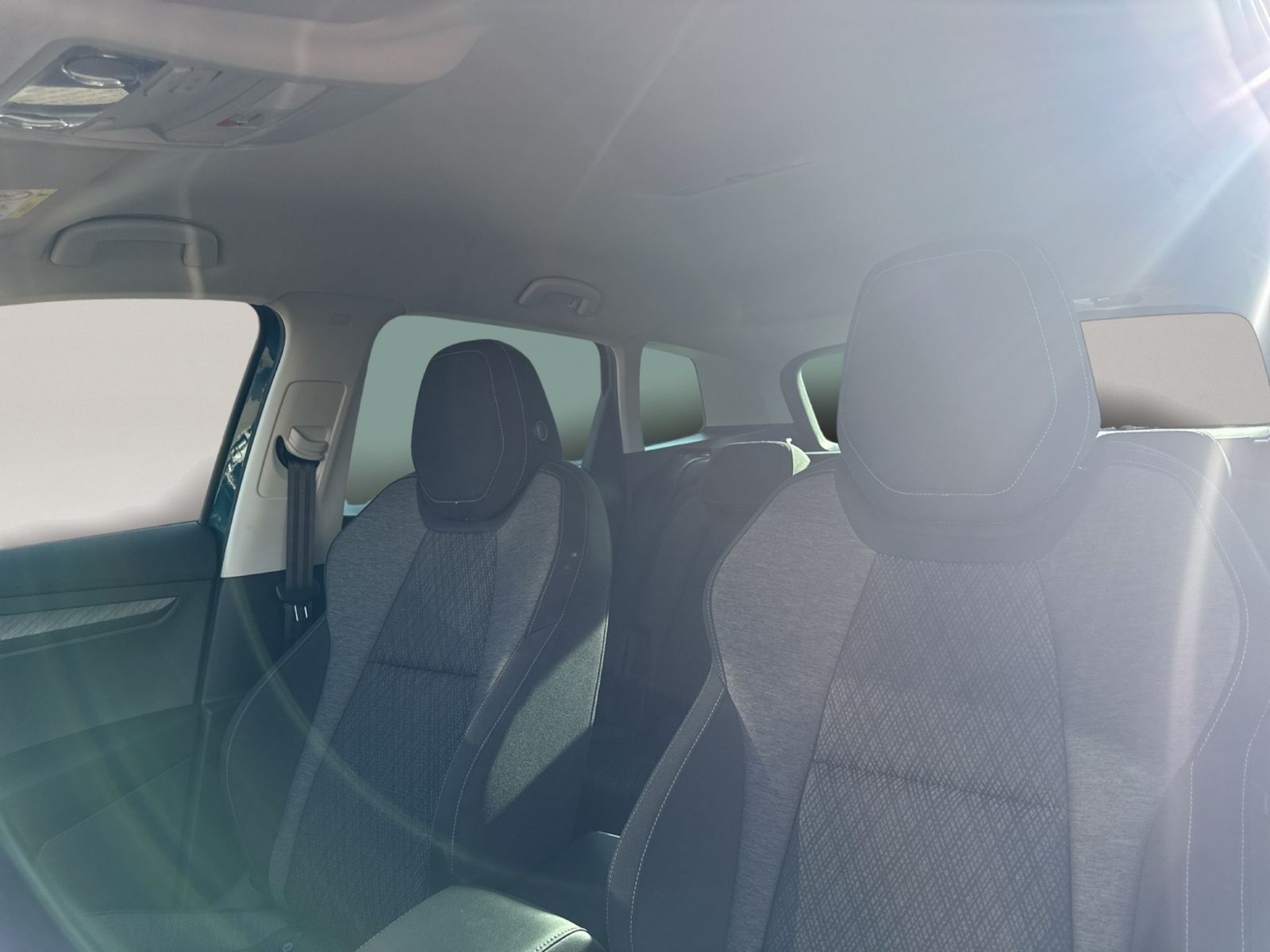 Karoq 1.5 TSI Style, Family, AHK, ACC, LED, DSG