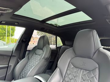 Audi SQ8 4.0 TDI quattro Pano*AHK*StHz*Leder*Matrix