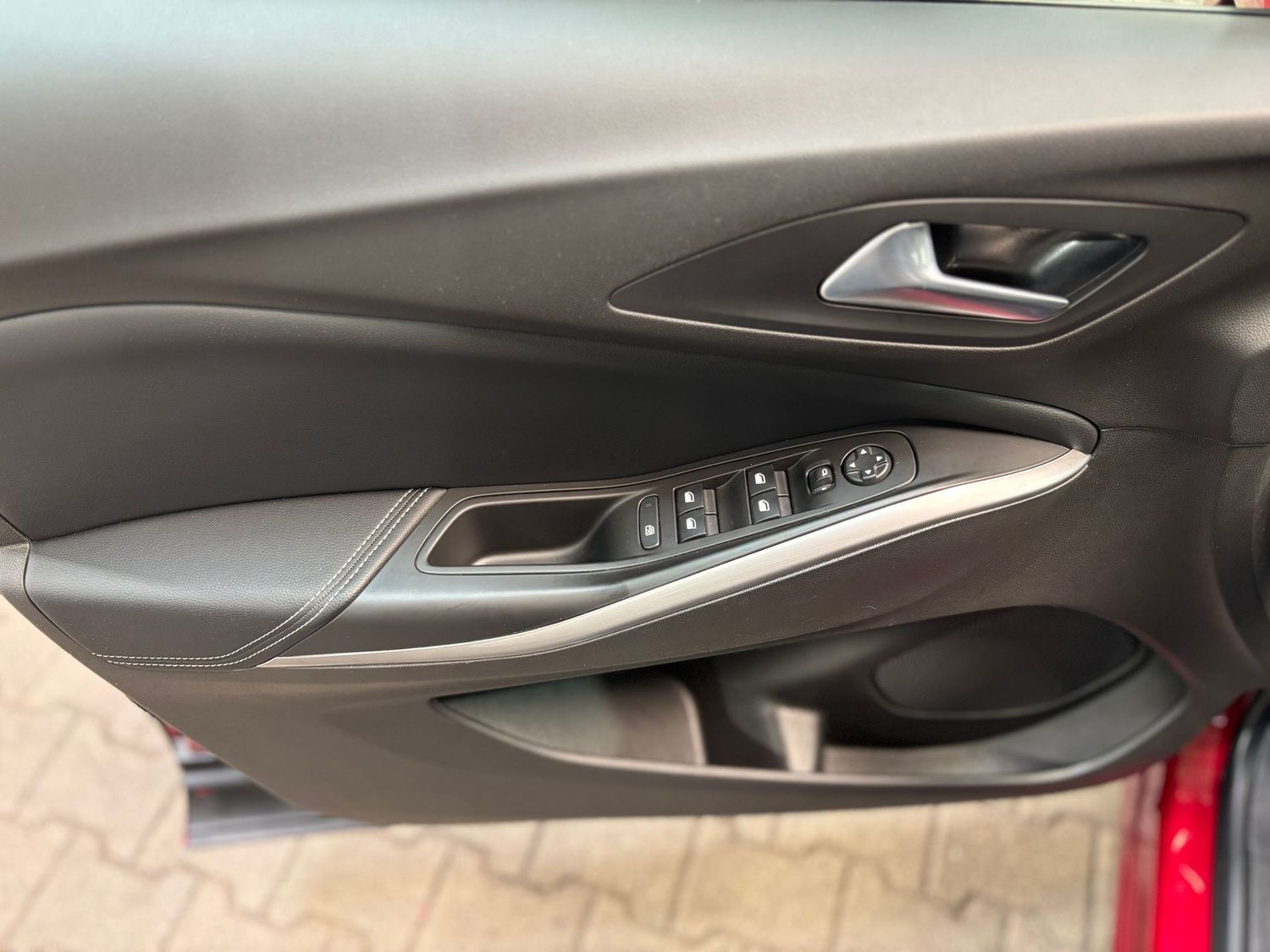 Fahrzeugabbildung Opel Grandland X Enjoy#LED#Spur#AHK