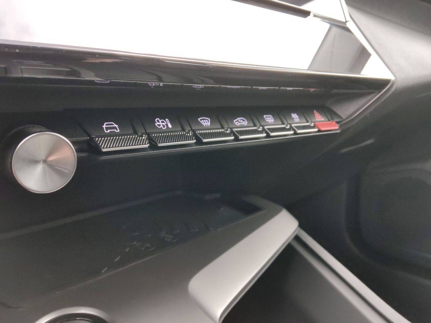 Peugeot 308 - Bild 11