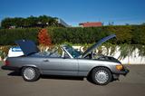 Mercedes-Benz SL 560 - silberne Mercedes-Benz SL 560