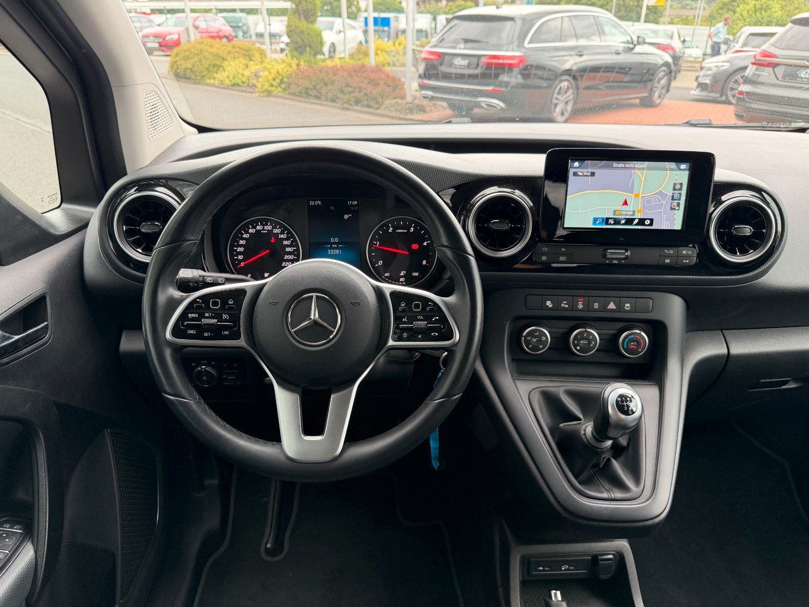Fahrzeugabbildung Mercedes-Benz Citan 112 CDI Tourer Pro Kamera LED MBUX
