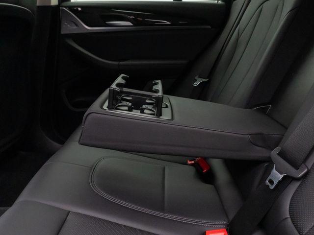 Foto Nummer 28: BMW X3