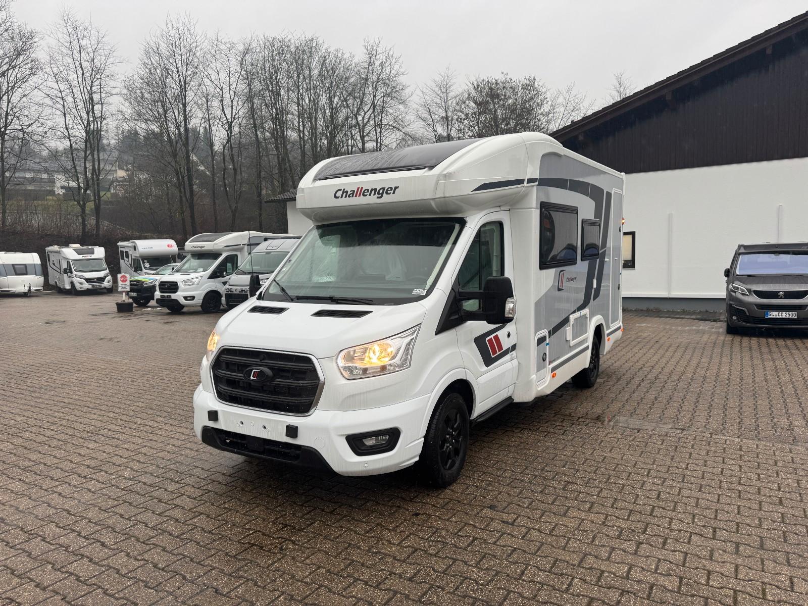 Challenger Graphite 250 Ford *Solar, Markise, 165 PS* MJ26