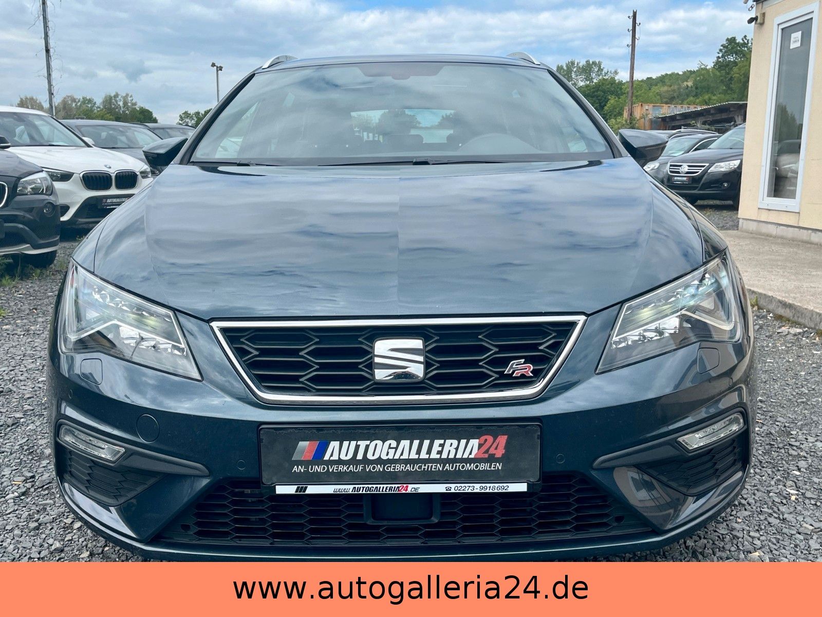 Fahrzeugabbildung SEAT Leon 2.0 ST FR SPORT DSG Navi Leder Pano LED KAM