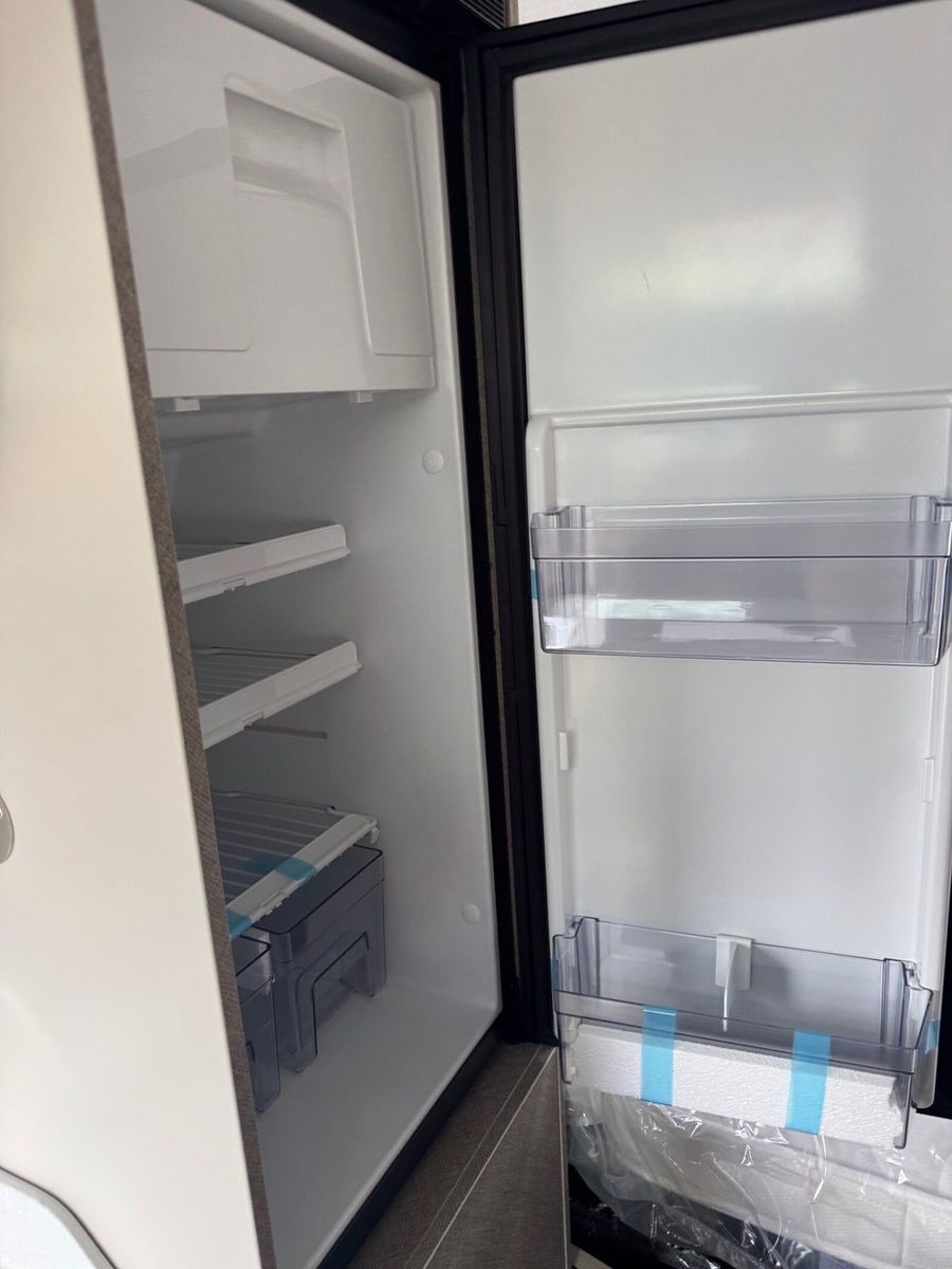 Fahrzeugabbildung Karmann Davis Lifestyle DA 590 LS Panorama Dachfenster