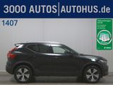 Volvo XC40 T3 Momentum Pro Navi LED GSD Leder el.Heck - Volvo aus 2020