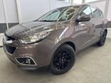 Hyundai ix35 STYLE 2.0 AUT Schiebe-/Hebedach SHZ v+h ... - Hyundai ix35: Braun