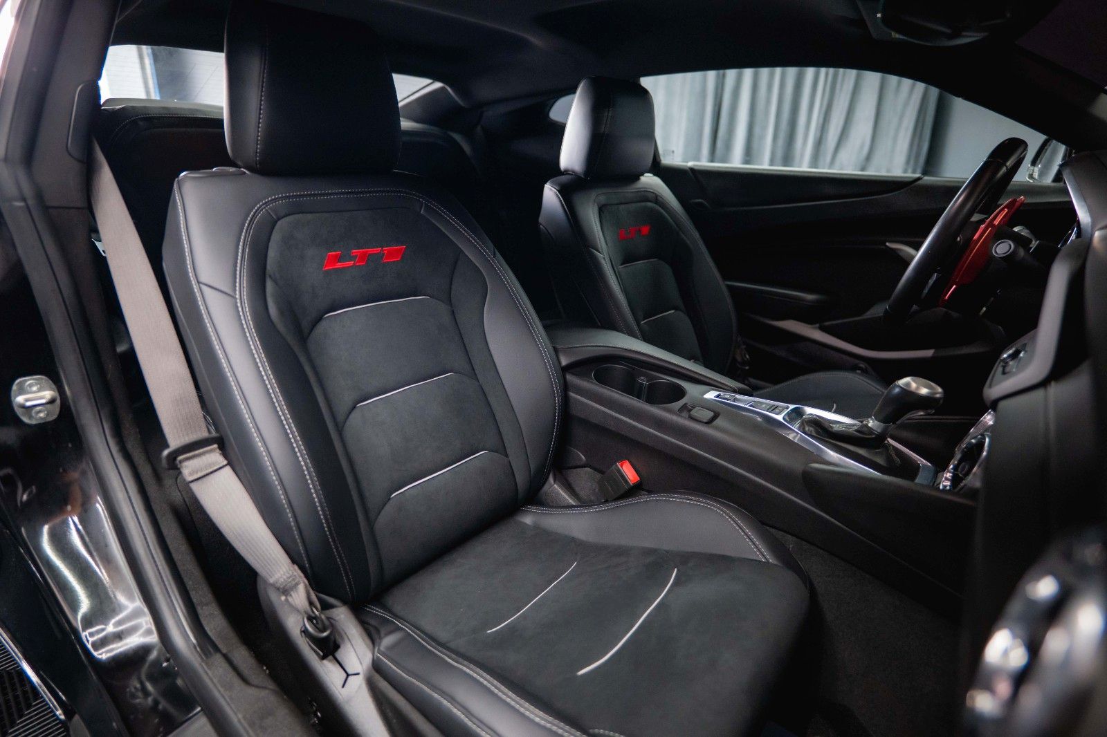 Fahrzeugabbildung Chevrolet Camaro 6.2 SS Coupe LT1 Performance *CarPlay*LED