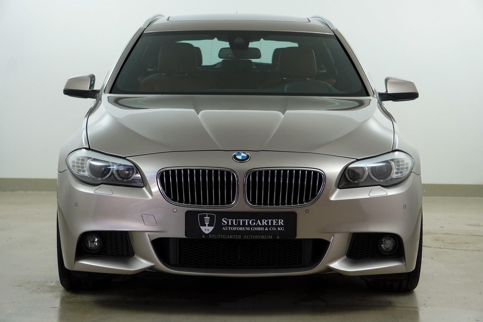 BMW 530 d M-Paket Navi Leder Pano Kamera