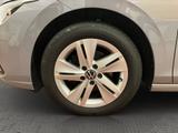 Volkswagen Golf VIII Variant 1.5 TSI DSG Life Matrix ACC - Volkswagen Golf: Vi Variant