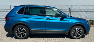 Volkswagen Tiguan - 4