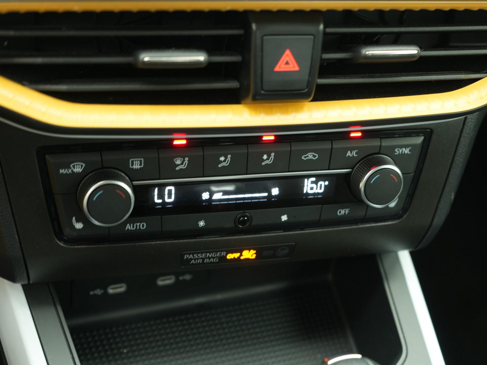 Seat Arona Style Edition DSG LED PDC CARPLAY NAVI SHZ