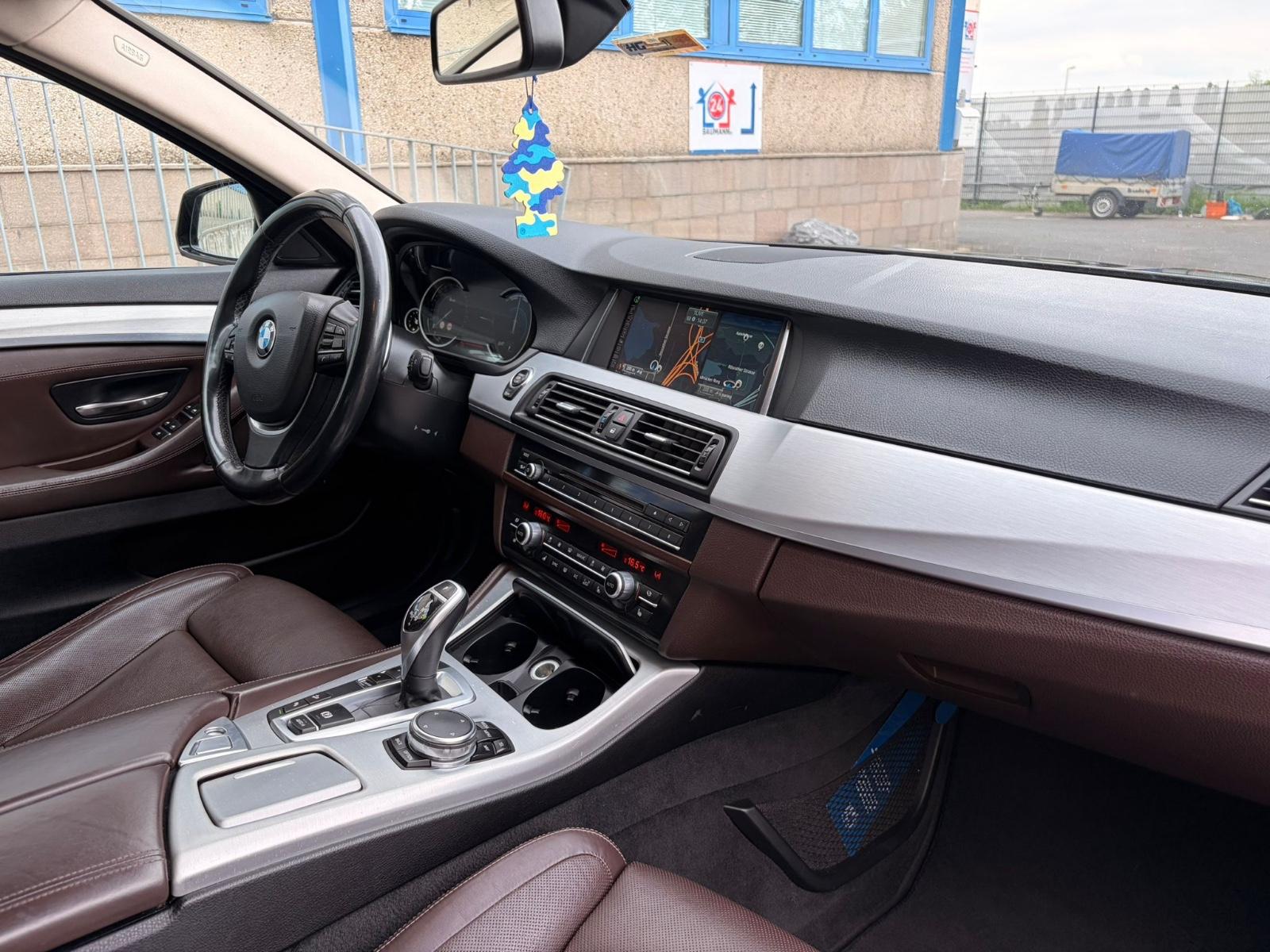 BMW 530D XDRIVE TOURING 258CH BVA - HAYON ÉLECTRIQUE - TOIT OUVRANT PANORAMIQUE