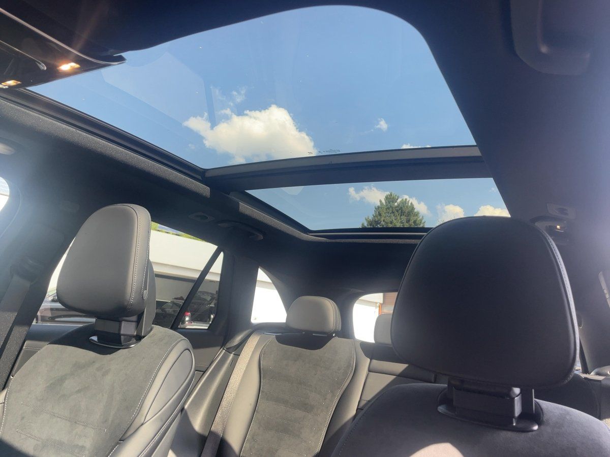 Fahrzeugabbildung Mercedes-Benz GLC 220 d 4M AMG/Night/Pano/Kamera/AHK