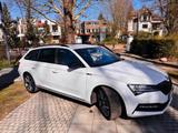 Skoda Superb 2.0 TDI SCR 140kW DSG SPORTLINE COMBI... - Skoda Superb Gebrauchtwagen in Hamburg