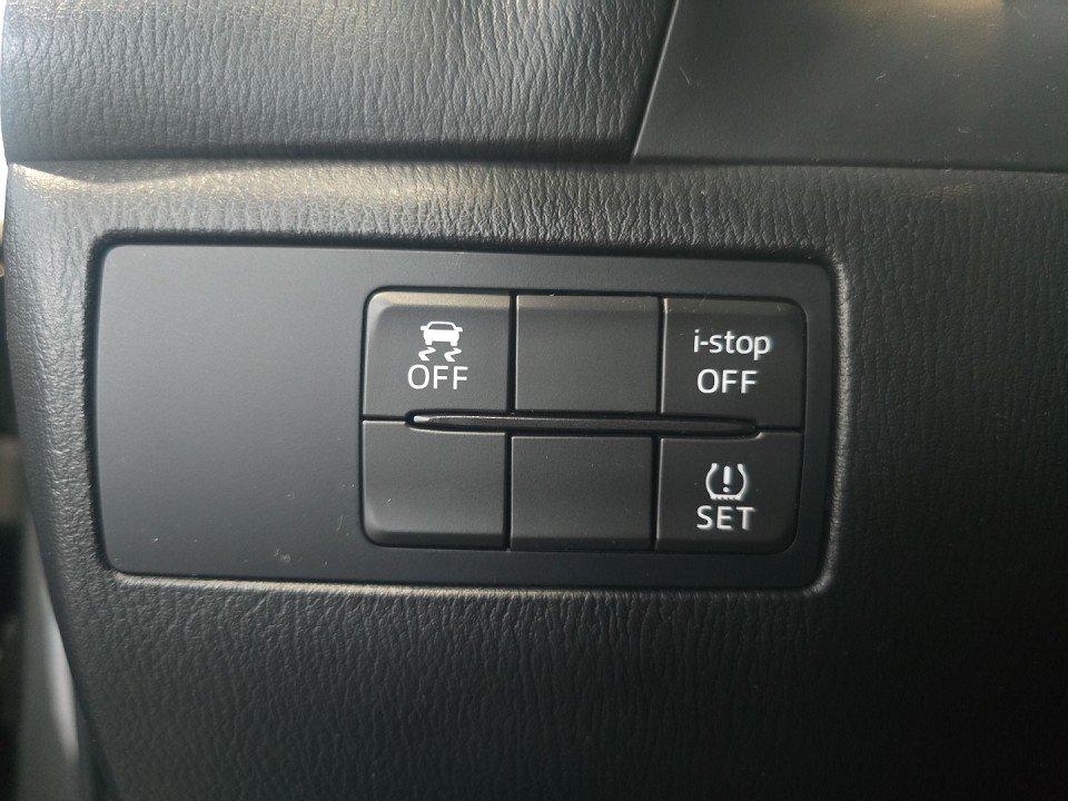 Mazda 3 SKYACTIV-G 120 SKYACTIV-Drive Kizoku
