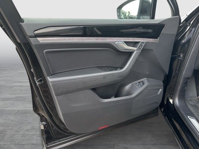 Touareg Elegance eHybrid 4M. AHK 360° HUD PANO