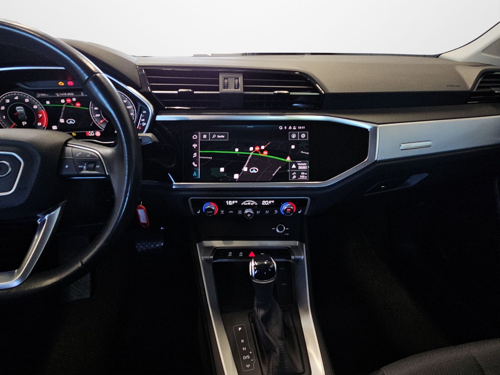 Audi Q3 35 TFSI S tronic S line NaviPlus AHK Kamera S foto 10