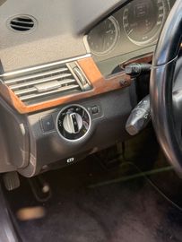 Mercedes E 200 - 8